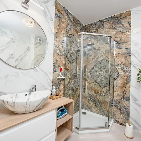 Grunwald - Parking & Terrace - By Rentujemy アパート *