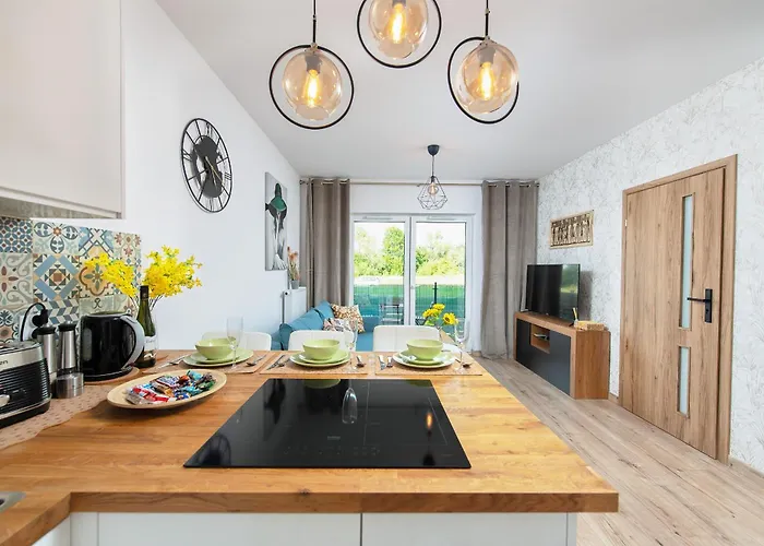 Appartement Grunwald - Parking & Terrace - By Rentujemy *