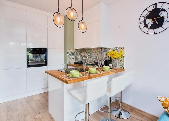 Apartment Grunwald - Parking & Terrace - By Rentujemy